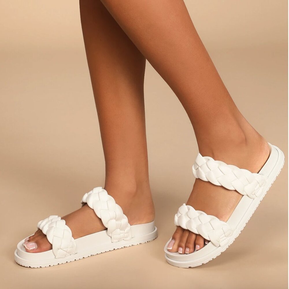 Lulu’s Eloise White Braided Slide Sandals – Size 8